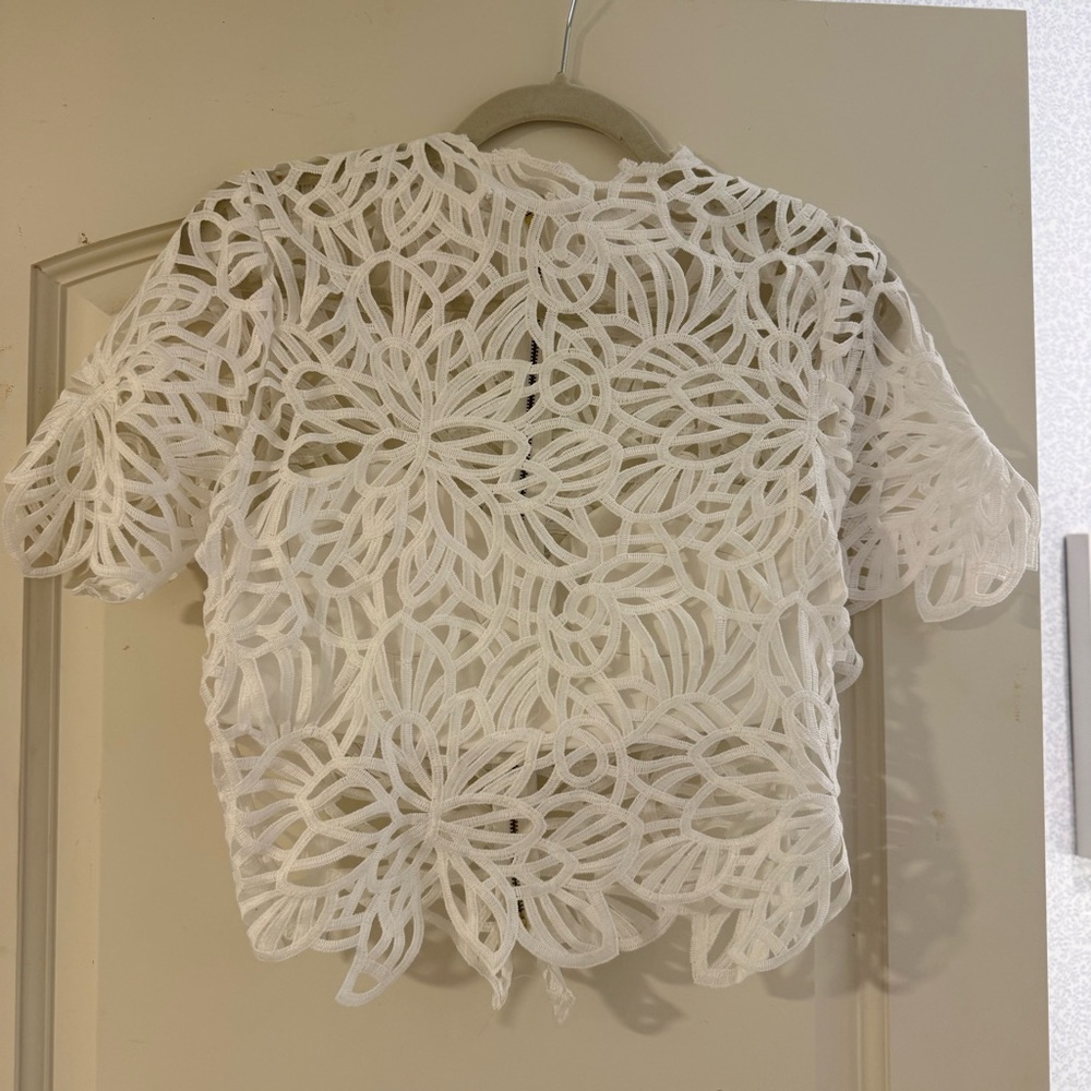 White lace short sleeve top